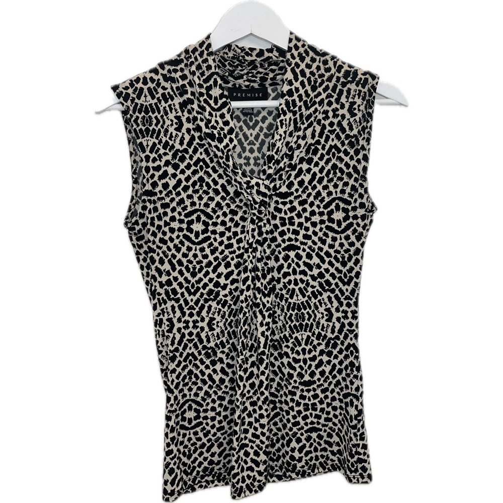 Black and Tan Patterned Sleeveless Blouse